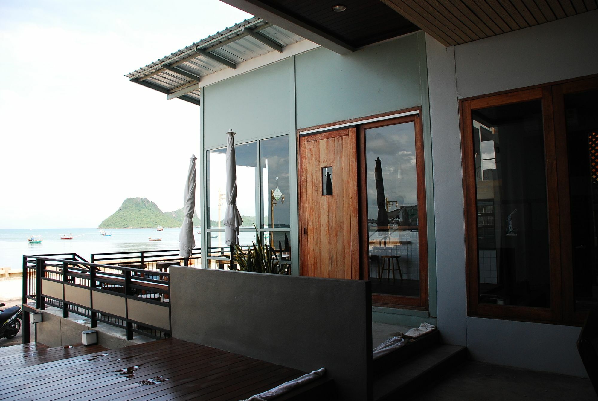 Prachuap Beach Hotel Prachuap Khiri Khan Luaran gambar